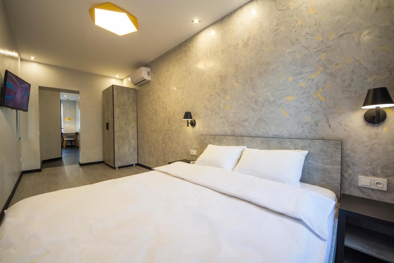 Apartments Near Parus Business Centre Kyiv Exterior foto
