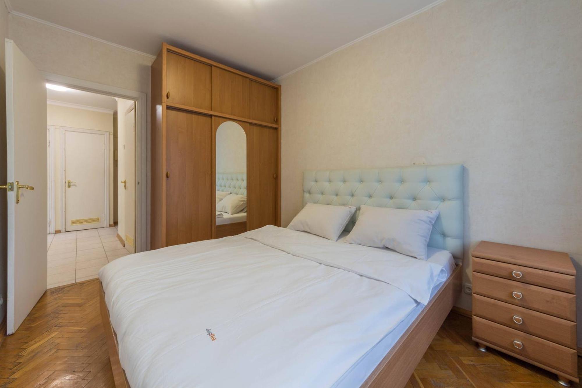 Apartments Near Parus Business Centre Kyiv Exterior foto